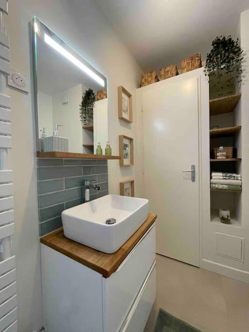 Apartmán Cocon Douillet Pres De La Gare. Nancy Exteriér fotografie
